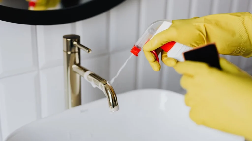 Chemical Multi Surface Cleaners 